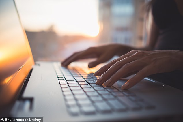 More than a third of people had to wait longer than 10 working days to receive their credit