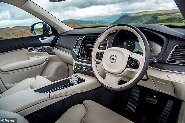 Plenty of owners reported problems with interior trim and door handles
