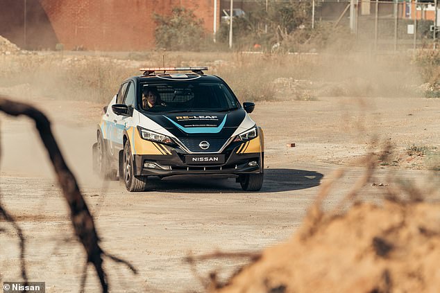 Based on the all-electric Nissan Leaf family car, the beefed-up rescue version - brilliant named the ¿Re-Leaf¿ - is a go-anywhere command post for when areas are hit with earthquakes, tsunamis and other natural disasters