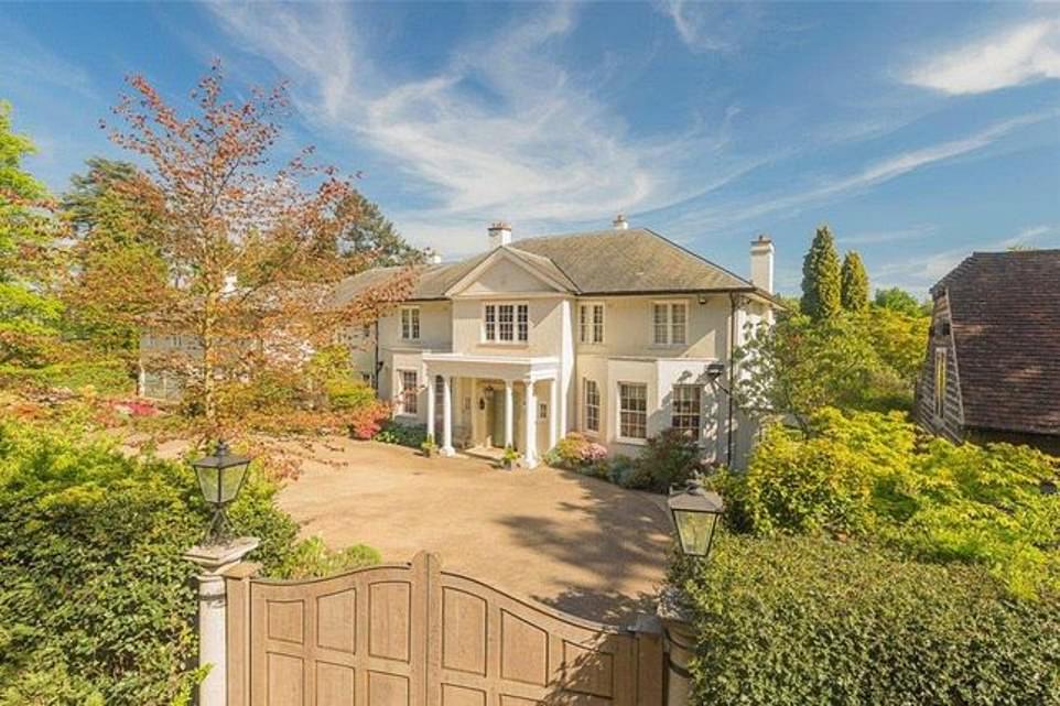 2) In second place for the most expensive road outside London is Titlarks Hill in Ascot, Berkshire, with an average property value of £5,995,000. The property above is a six-bedroom home on sale for £7,800,000