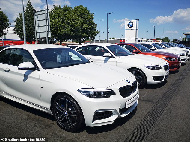 Fewer pre-registrations by dealers impacted registration volumes, according to Deloitte