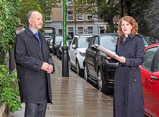 Fact file: Rachel Rickard Straus shows the complaints to NS&I boss Ian Ackerley