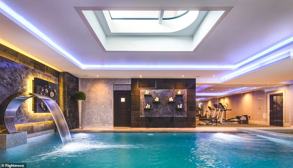There is a state-of-the-art spa area within the property complete with a gym, sauna, steam room, swimming pool, waterfall feature and jacuzzi